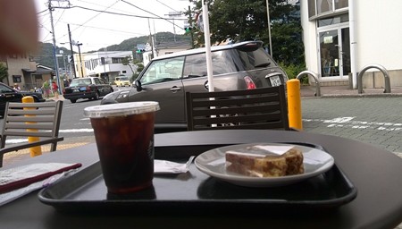 葉山スタバ