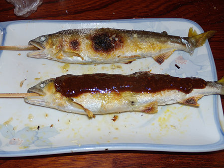 塩焼きアユと魚田