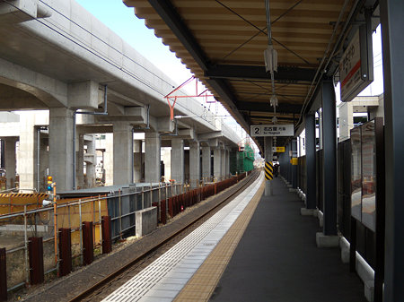 勝川駅下り仮ホーム