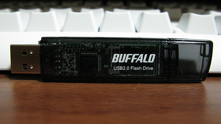 BUFFALO USBメモリ RUF2-E8GL-BK