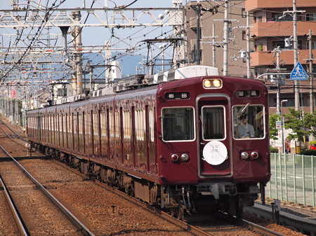 阪急3300系普通宝塚歌劇団HM付き 阪急京都線南茨木駅