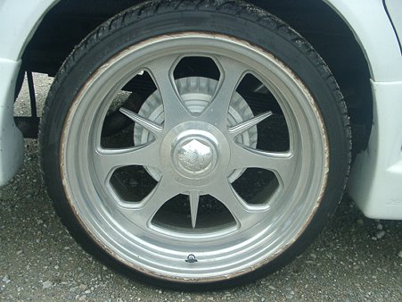 リアホイール+20インチ(ドラム白塗)