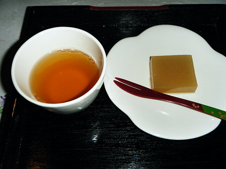 焼茄子ようかん 京番茶