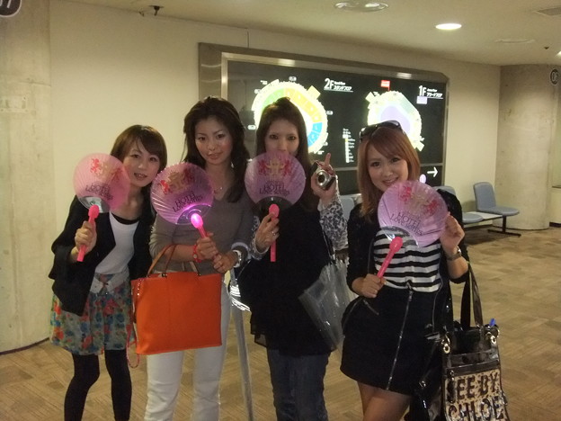 あゆコン あゆメドレーのカラオケ あゆダンサーやらいろいろで飲み 写真共有サイト フォト蔵