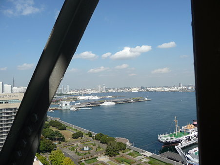 091012-マリンタワー 階段 (32)
