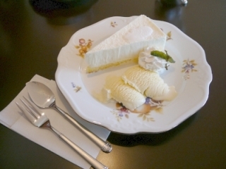 レアチーズケーキ