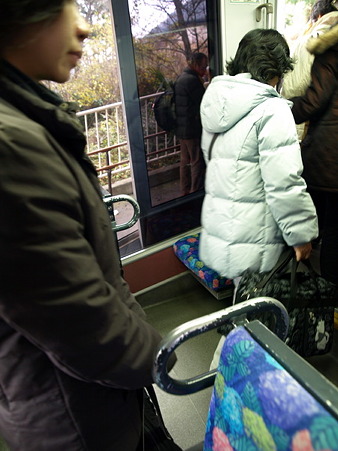 早雲山駅2