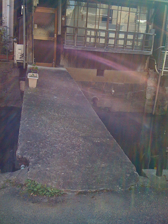 17 灰色の橋