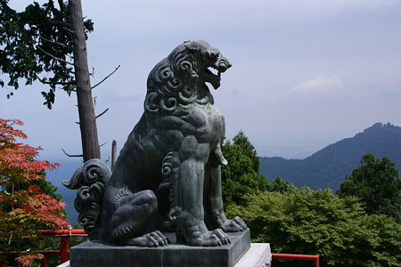 獅子武蔵御嶽神社090815-600