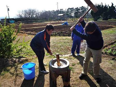 13餅つき