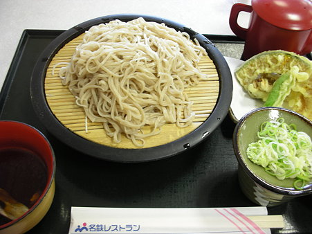 恵那峡SA・地粉手打ちと天ぷら