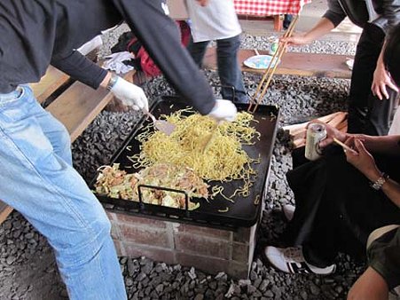(2)のカマの焼きソバ