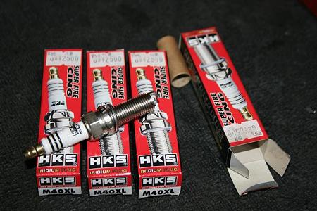 メンテナンス　プラグ交換　HKS
